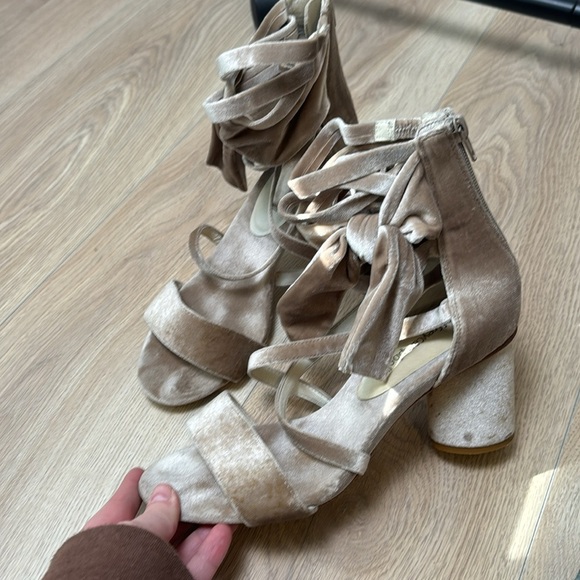 Jeffery Campbell Champagne Faustino Velvet Strappy heels Size 8.5 - Picture 3 of 8